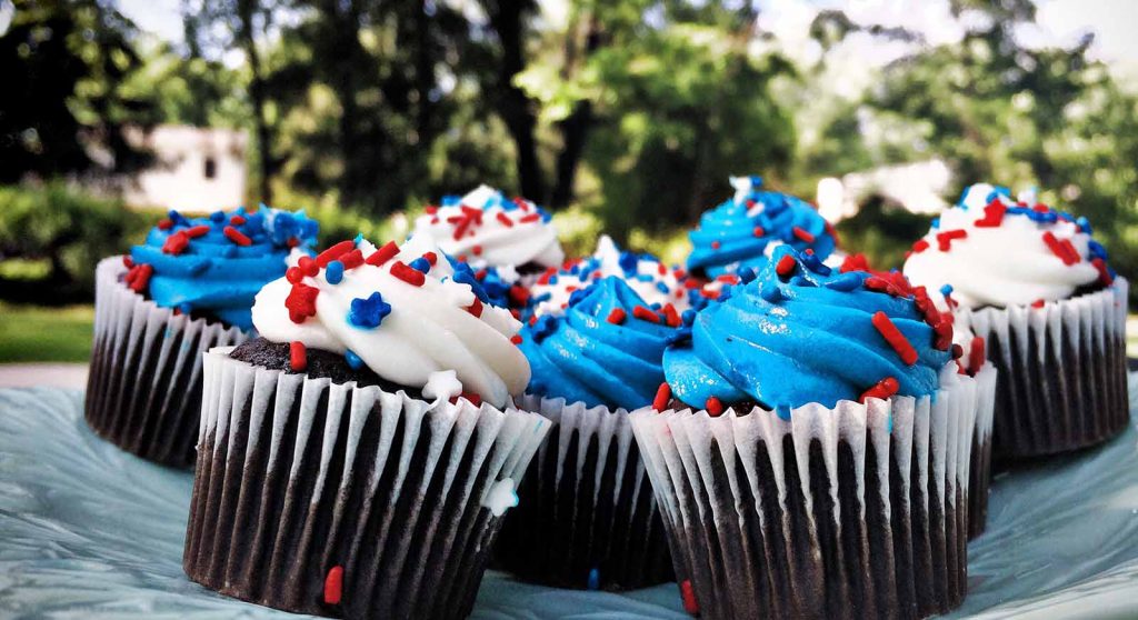 memorial-day-cupcakes
